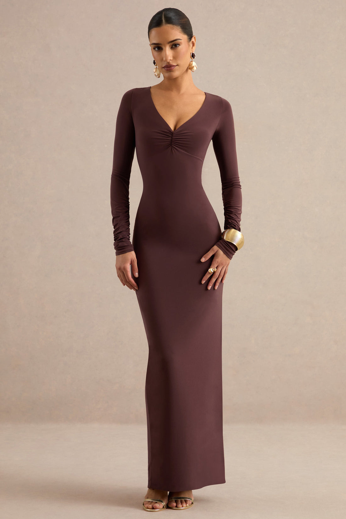 Lucina | Dark Brown Maxi Dress With V-Neck And Ruched Details
